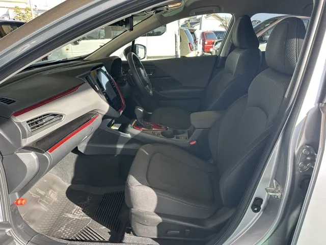 クロストレック(スバル)リミテッド中古車 3