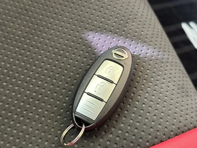 フェアレディZ(ニッサン)バージョンST 6MT中古車 28