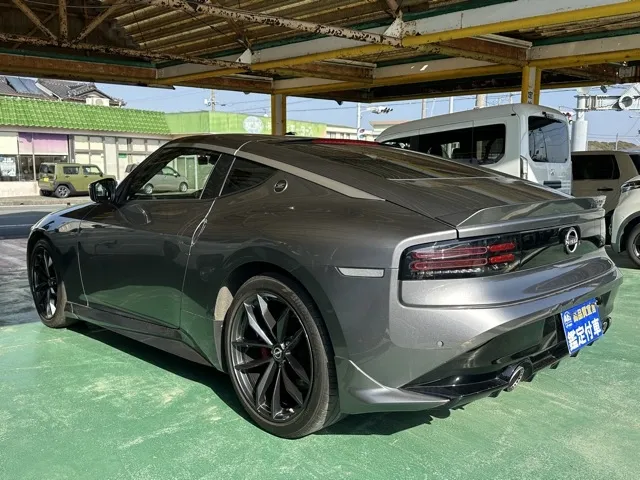 フェアレディZ(ニッサン)バージョンST 6MT中古車 2