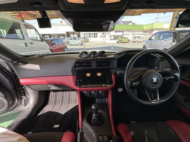 フェアレディZ(ニッサン)バージョンST 6MT中古車 4