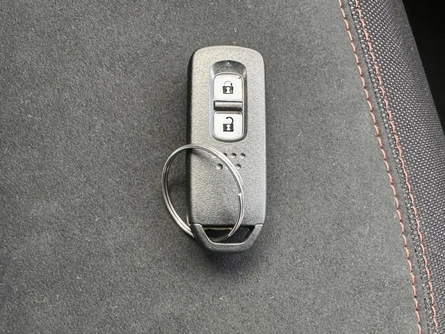 N-ONE(ホンダ)ＲＳ ６ＭＴ届出済未使用車 20