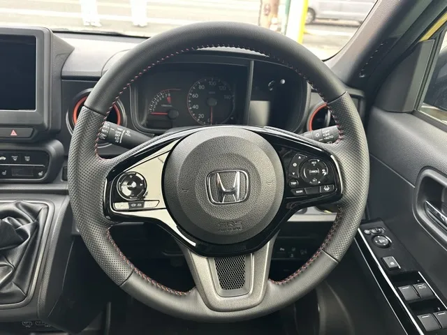 N-ONE(ホンダ)ＲＳ ６ＭＴ届出済未使用車 6