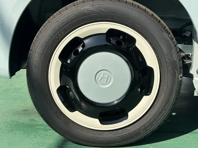 N-BOX(ホンダ)N-BOX ファッションスタイル コンフォートＰ届出済未使用車 13