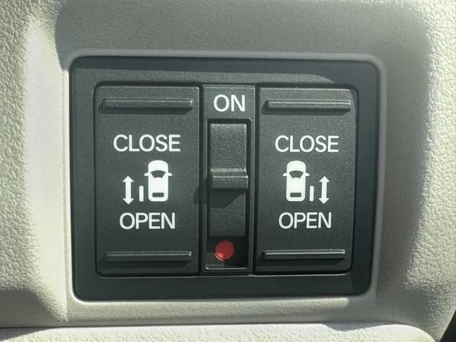 N-BOX(ホンダ)N-BOX ファッションスタイル コンフォートＰ届出済未使用車 15