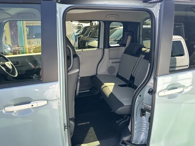 N-BOX(ホンダ)N-BOX ファッションスタイル コンフォートＰ届出済未使用車 4