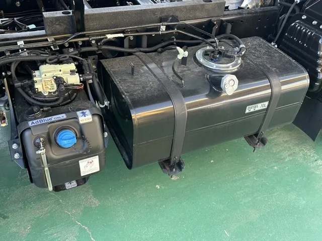 キャンター(三菱)全低床キョウカダンプ ３ｔ登録済未使用車 9