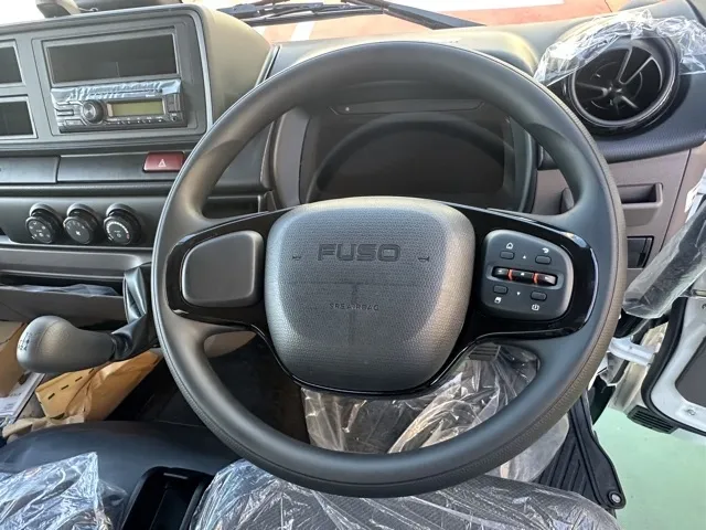 キャンター(三菱)全低床キョウカダンプ ３ｔ登録済未使用車 12