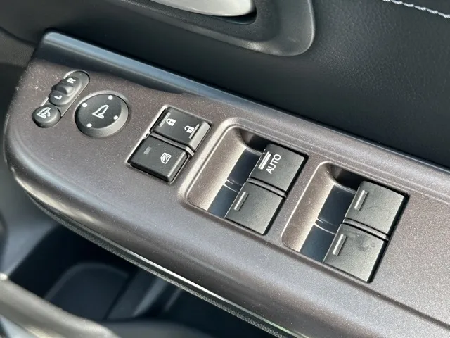 フリード(ホンダ)G Sパッケージ中古車 14