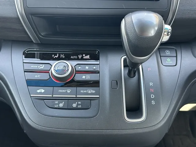 フリード(ホンダ)G Sパッケージ中古車 17