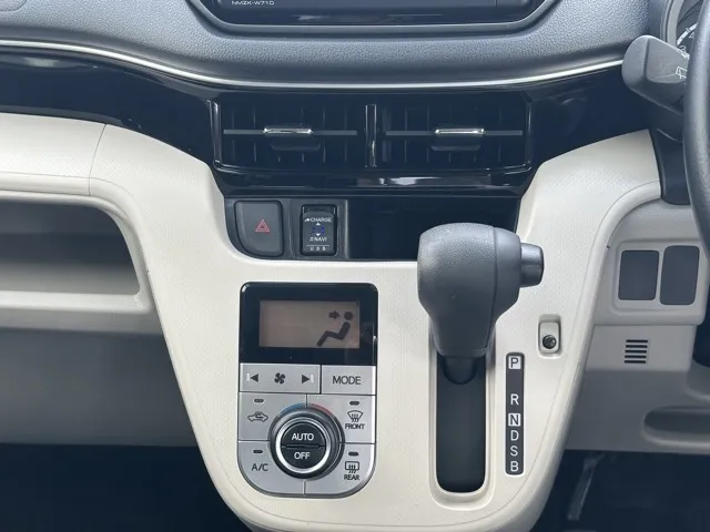 ムーヴ(ダイハツ)XリミテッドⅡ SAⅢ中古車 16