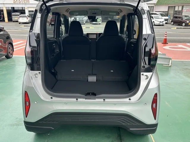 サクラ(ニッサン)X中古車 9