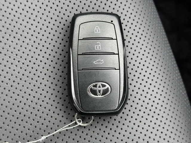 クラウン(トヨタ)G アドバンスド・レザーパッケージ中古車 28