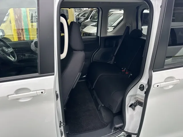 ルークス(ニッサン)ハイウェイスターXレンタＵＰ 4