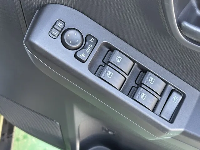 タフト(ダイハツ)X中古車 12