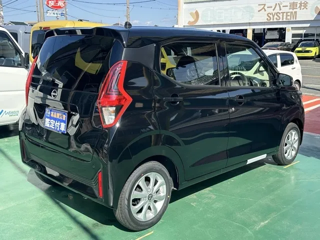 デイズ(ニッサン)Ｘ届出済未使用車 10
