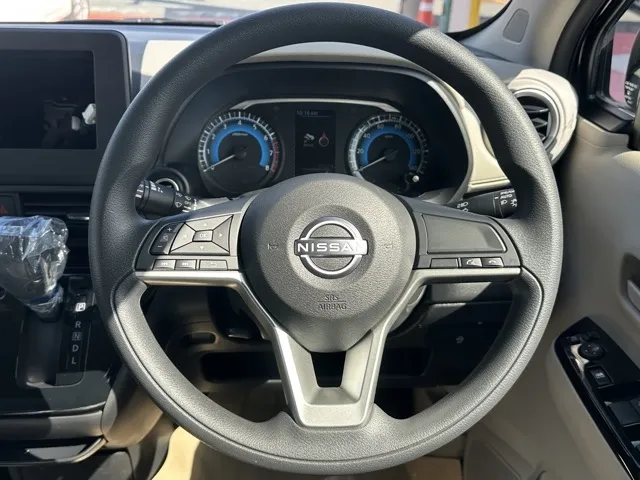 デイズ(ニッサン)Ｘ届出済未使用車 6