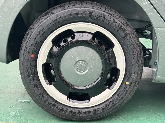 N-WGN(ホンダ)L ファッションスタイル届出済未使用車 10