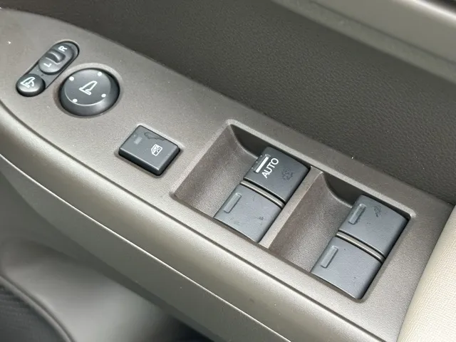 N-WGN(ホンダ)L ファッションスタイル届出済未使用車 11