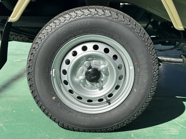 ハイゼット(ダイハツ)ジャンボ エクストラ AT 4WD届出済未使用車 8