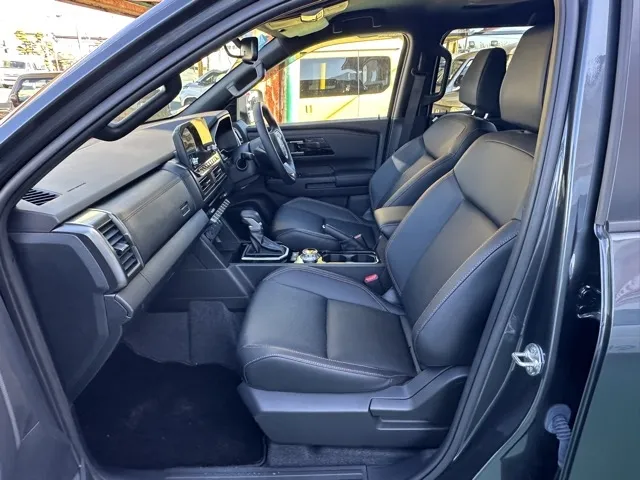 トライトン(三菱)GSR中古車 3