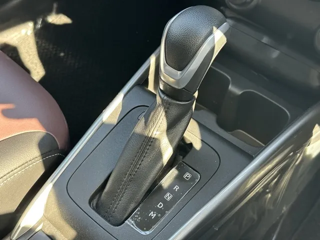 フロンクス(スズキ)ベースグレード中古車 16