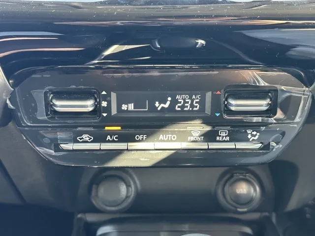 フロンクス(スズキ)ベースグレード中古車 18