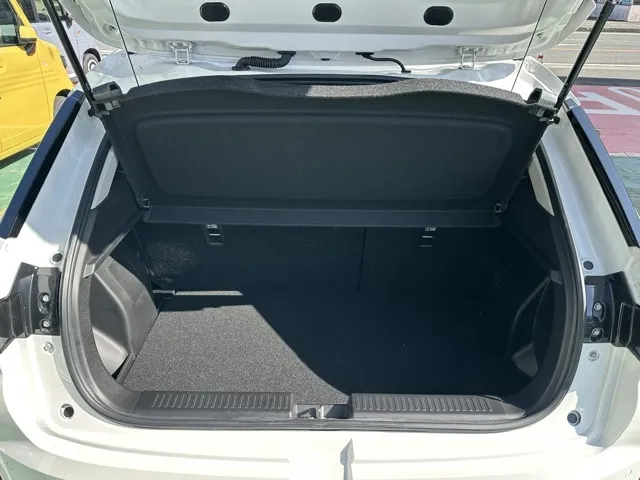 フロンクス(スズキ)ベースグレード中古車 8