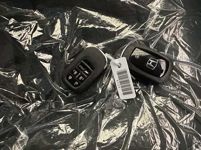 ステップワゴン(ホンダ)スパーダ 7人登録済未使用車 19