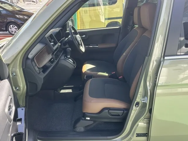 N-ONE(ホンダ)オリジナル スタイルプラスアーバン中古車 3