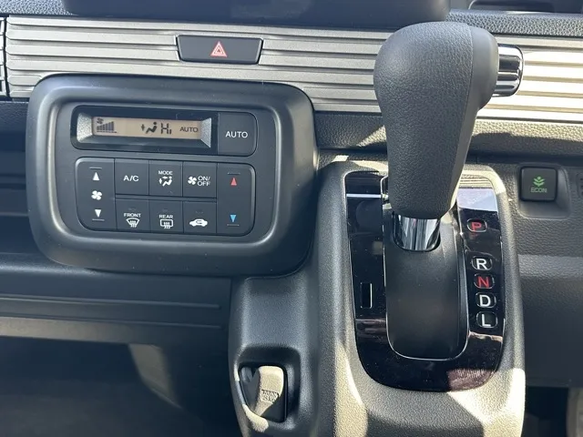 N-VAN(ホンダ)FUN 届出済未使用車 17