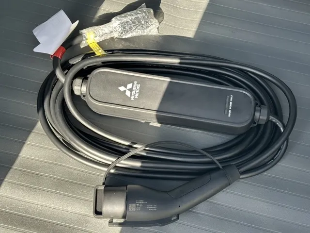 ミニキャブバン(三菱)CD 20.0kwh 2シーター 急速充電機能付レンタＵＰ 12