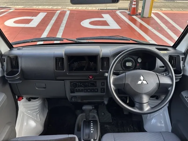 ミニキャブバン(三菱)CD 20.0kwh 2シーター 急速充電機能付レンタＵＰ 6