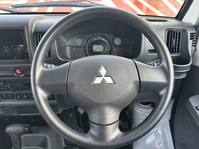 ミニキャブバン(三菱)CD 20.0kwh 2シーター 急速充電機能付レンタＵＰ 7