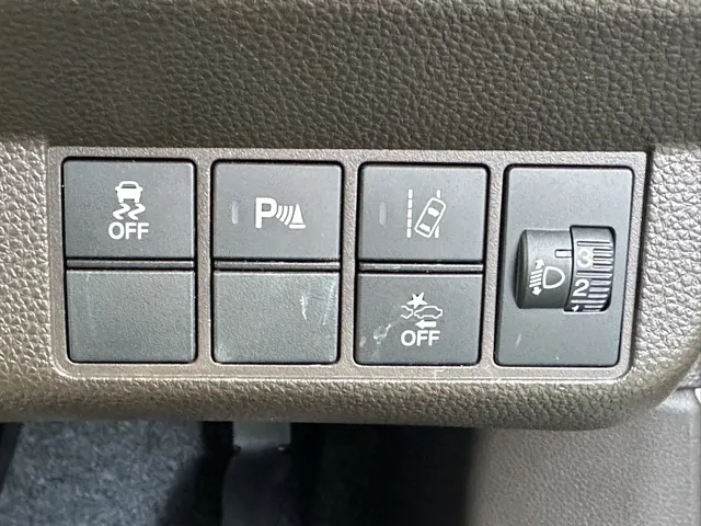 N-WGN(ホンダ)L ホンダセンシング中古車 14