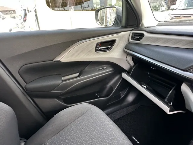 スイフト(スズキ)ハイブリッドMZ 全方位ナビ中古車 24