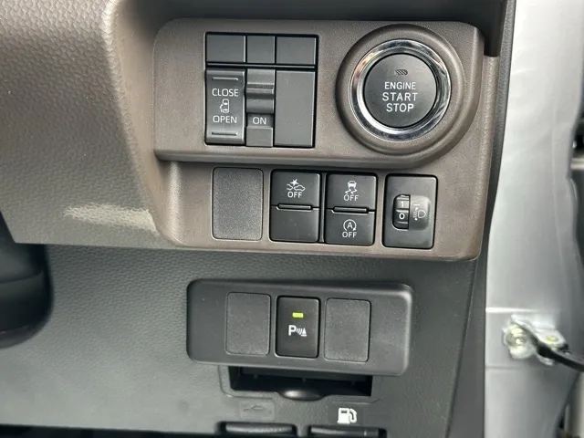 ルーミー(トヨタ)Ｘ中古車 13