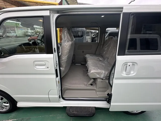 エブリイ(スズキ)PZターボスペシャル　標準ルーフ届出済未使用車 4