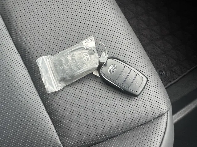 クラウン(トヨタ)G アドバンスド・レザーパッケージ中古車 24