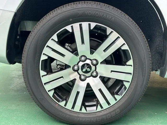 デリカD:5(三菱)Ｐ 8人 ナビ取付PKGⅡレンタＵＰ 9