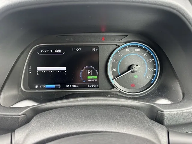 リーフ(ニッサン)XVセレクション 90周年記念車中古車 26