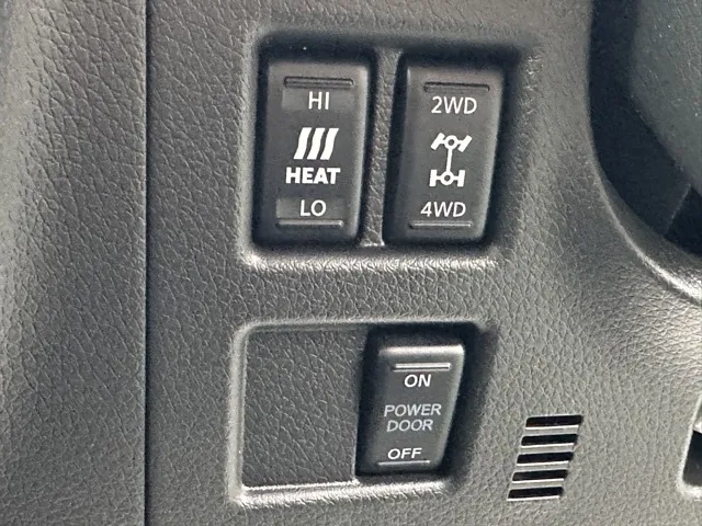 キャラバン(ニッサン)ディーゼル ロング オーテックエアロPKG 左PSD 寒冷地仕様 4WD登録済未使用車 19