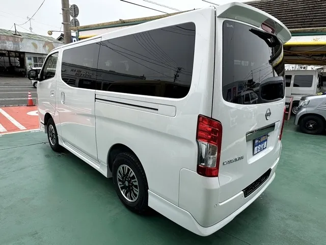 キャラバン(ニッサン)ディーゼル ロング オーテックエアロPKG 左PSD 寒冷地仕様 4WD登録済未使用車 2