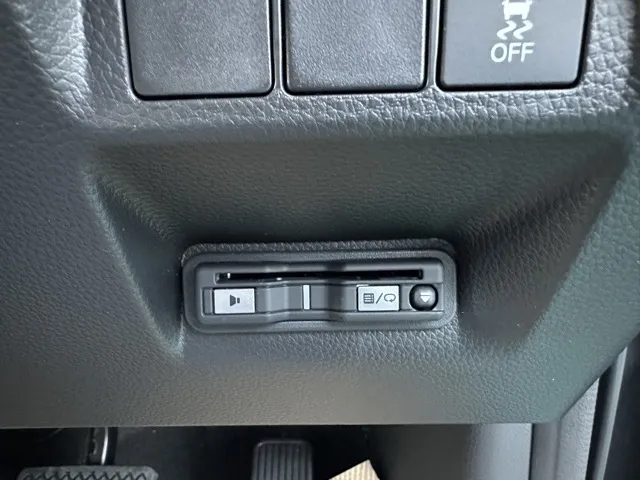 ステップワゴン(ホンダ)e・HEVスパーダ プレミアムライン 7人登録済未使用車 12