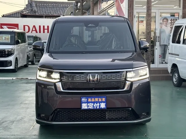 ステップワゴン(ホンダ)e・HEVスパーダ プレミアムライン 7人登録済未使用車 29