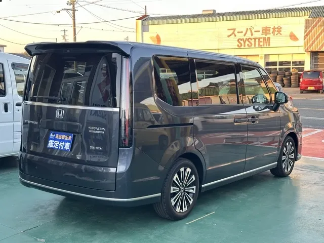 ステップワゴン(ホンダ)e・HEVスパーダ プレミアムライン 7人登録済未使用車 8