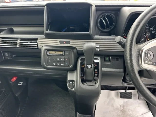 N-VAN(ホンダ)FUN 届出済未使用車 16