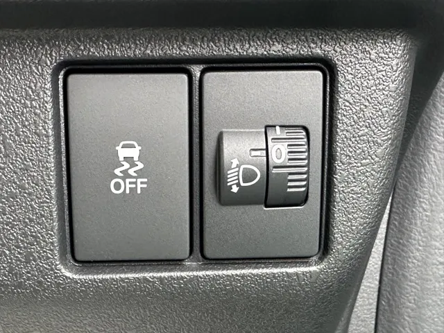 N-BOX(ホンダ)N-BOXカスタムターボ届出済未使用車 14