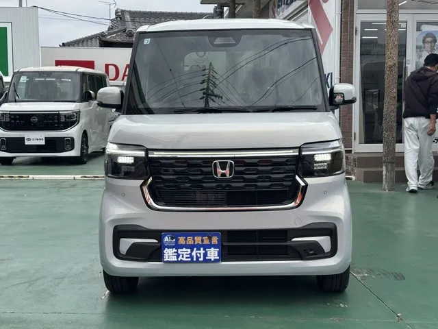 N-BOX(ホンダ)N-BOXカスタムターボ届出済未使用車 21