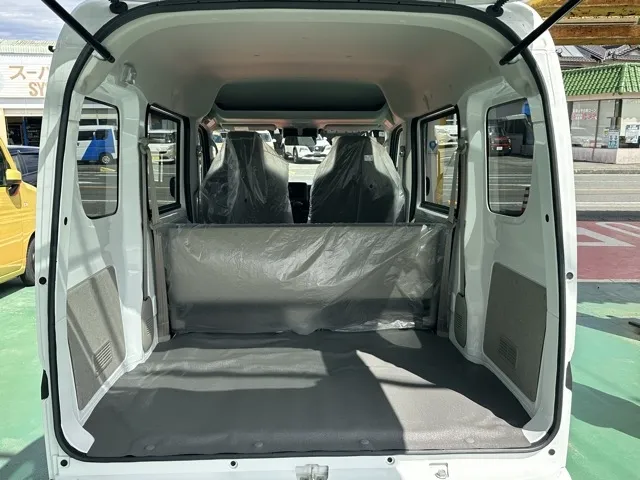 ミニキャブバン(三菱)M CVT届出済未使用車 9