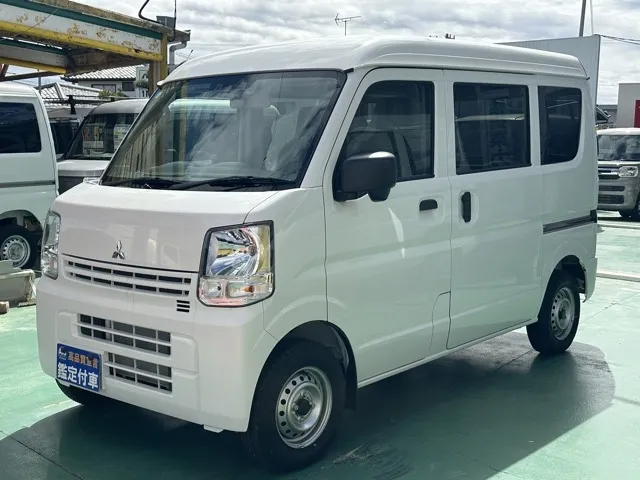 エブリイ(スズキ)三菱ミニキャブバン M CVT届出済未使用車 1